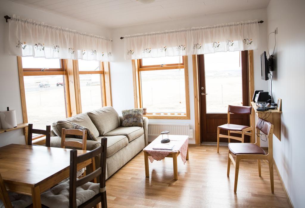Skalinn Between Gullfoss And Geysir - Myrkholt Farm Haukadalur Zewnętrze zdjęcie