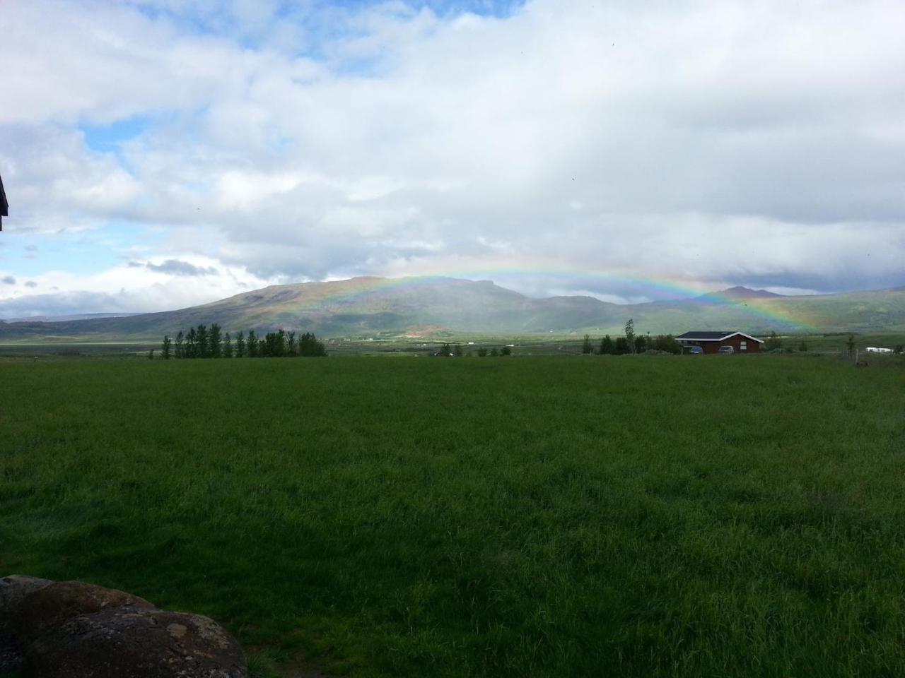 Skalinn Between Gullfoss And Geysir - Myrkholt Farm Haukadalur Zewnętrze zdjęcie