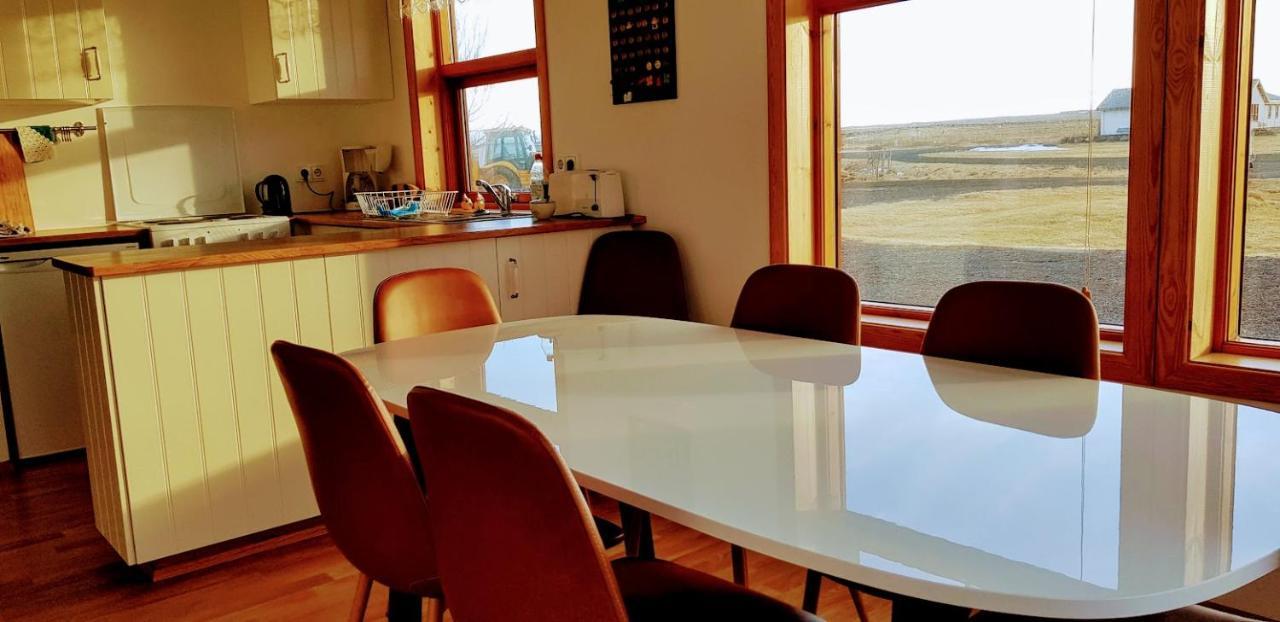 Skalinn Between Gullfoss And Geysir - Myrkholt Farm Haukadalur Zewnętrze zdjęcie